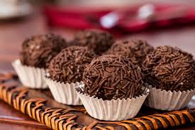 Brigadeiro (100 unidades)